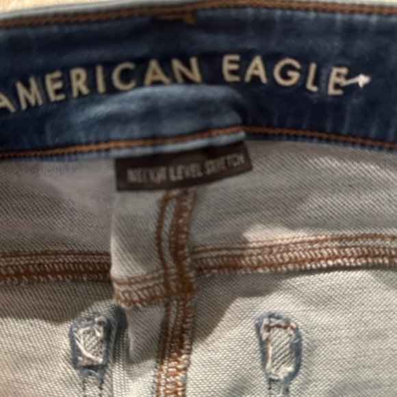 American Eagle Hi Rise Jegging Size 2 - Picture 5 of 12